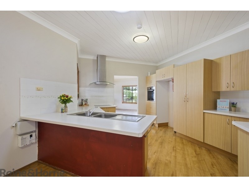 5 Hoad Court, Rangeville QLD 4350