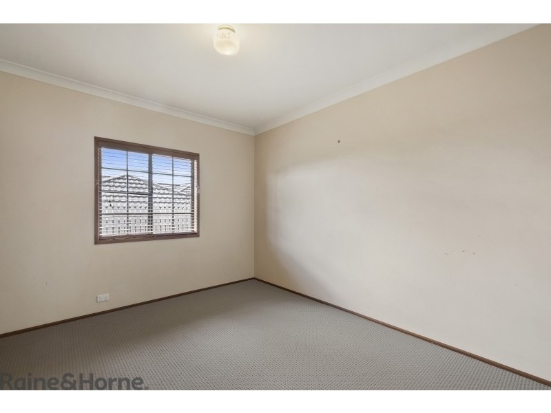 5 Hoad Court, Rangeville QLD 4350
