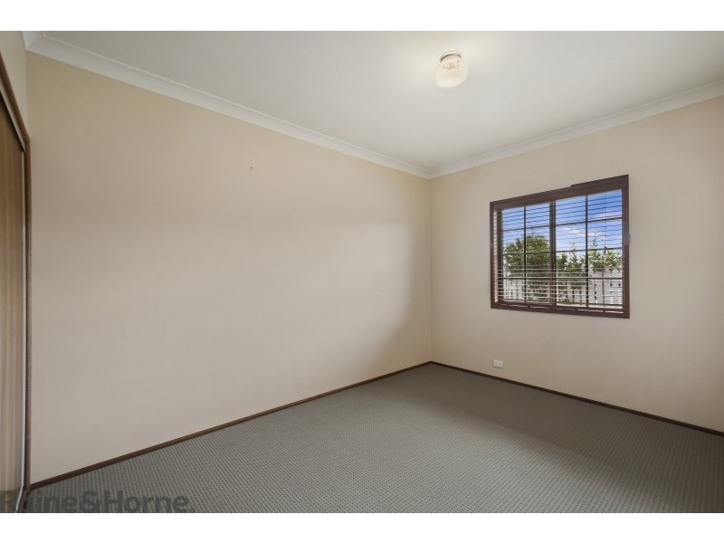 5 Hoad Court, Rangeville QLD 4350