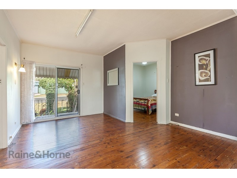 1A Hamilton Street, Newtown QLD 4350