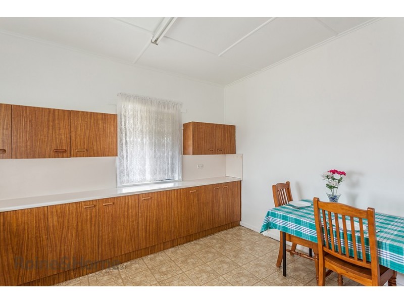 1A Hamilton Street, Newtown QLD 4350