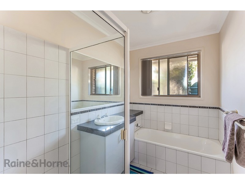 3 Emma Drive, Kearneys Spring QLD 4350