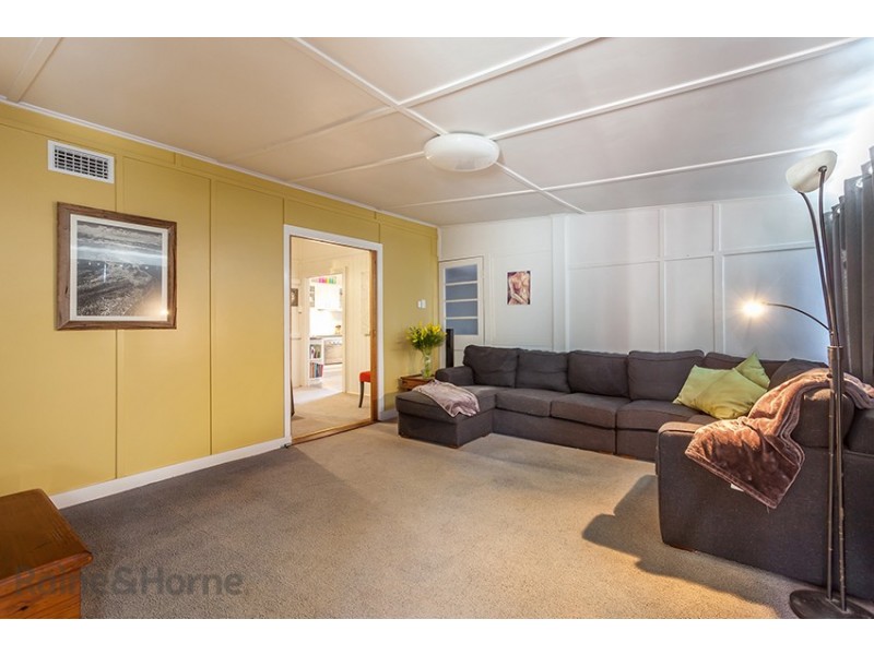 201 Russell Street, Newtown QLD 4350