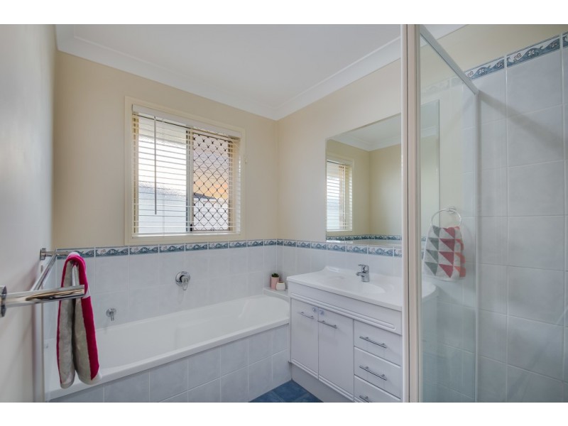 5 Wellington Street, Wyreema QLD 4352
