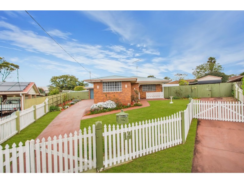 14 Zoe Court, Centenary Heights QLD 4350