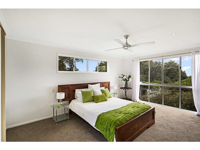 7 Reginald Street, Mount Lofty QLD 4350