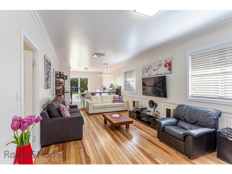 11 Leichney Street, South Toowoomba QLD 4350