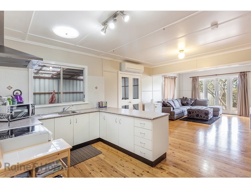 16 Henessey Street, Harristown QLD 4350