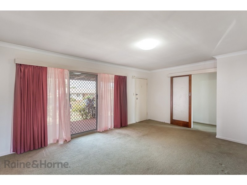 1 Jewell Street, Centenary Heights QLD 4350