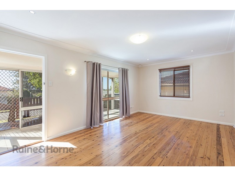 6 Kane Street, Centenary Heights QLD 4350