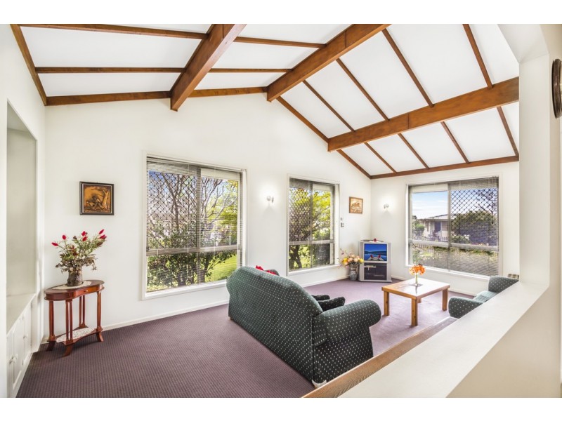 16 Gascony Street, Harristown QLD 4350