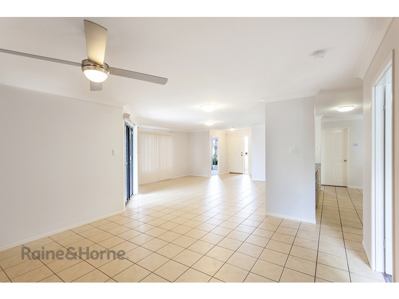 5 Kauri Street, Kearneys Spring QLD 4350