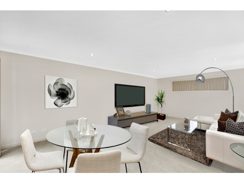 Unit 3 128A James Street, South Toowoomba QLD 4350