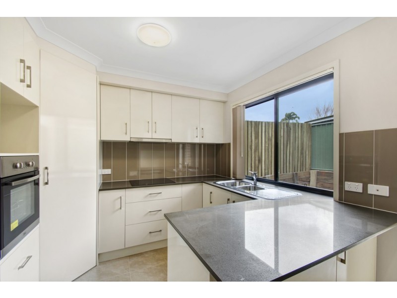 Unit 3 128A James Street, South Toowoomba QLD 4350