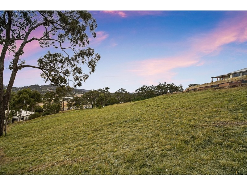 21 Harvey Road, Glenvale QLD 4350