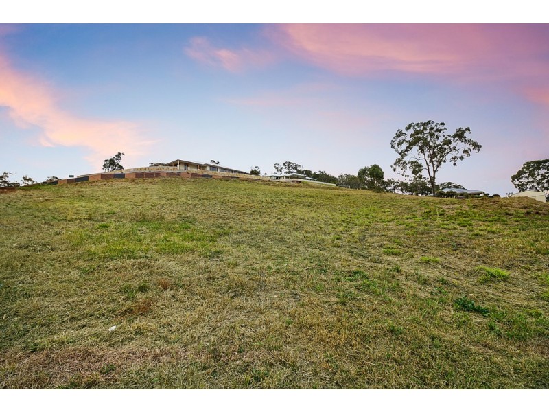 21 Harvey Road, Glenvale QLD 4350