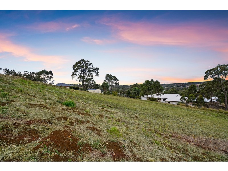 21 Harvey Road, Glenvale QLD 4350