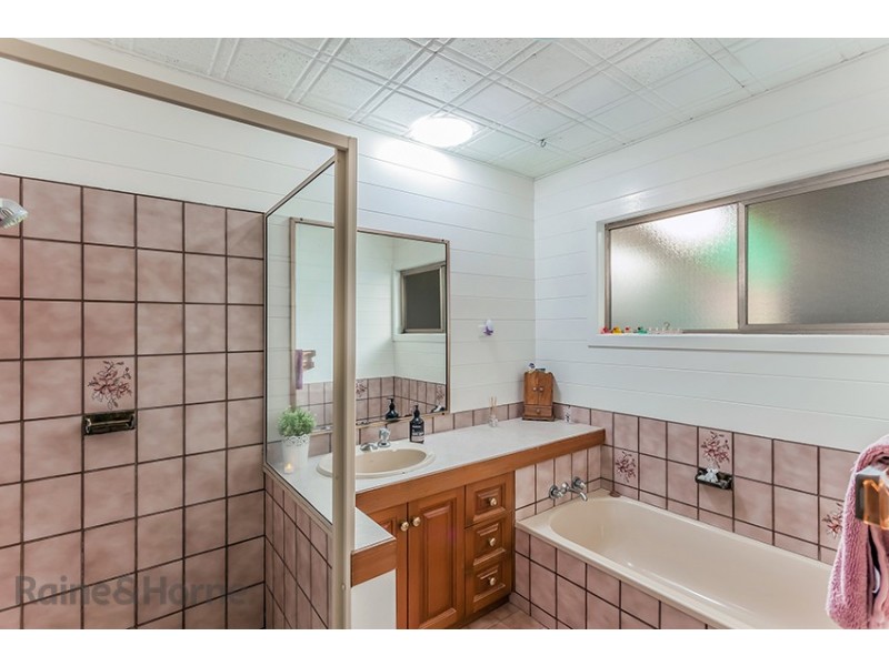 18 Mina Street, Rangeville QLD 4350