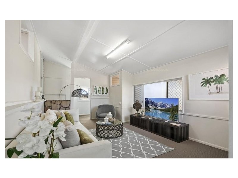 6 Vacy Street, Newtown QLD 4350