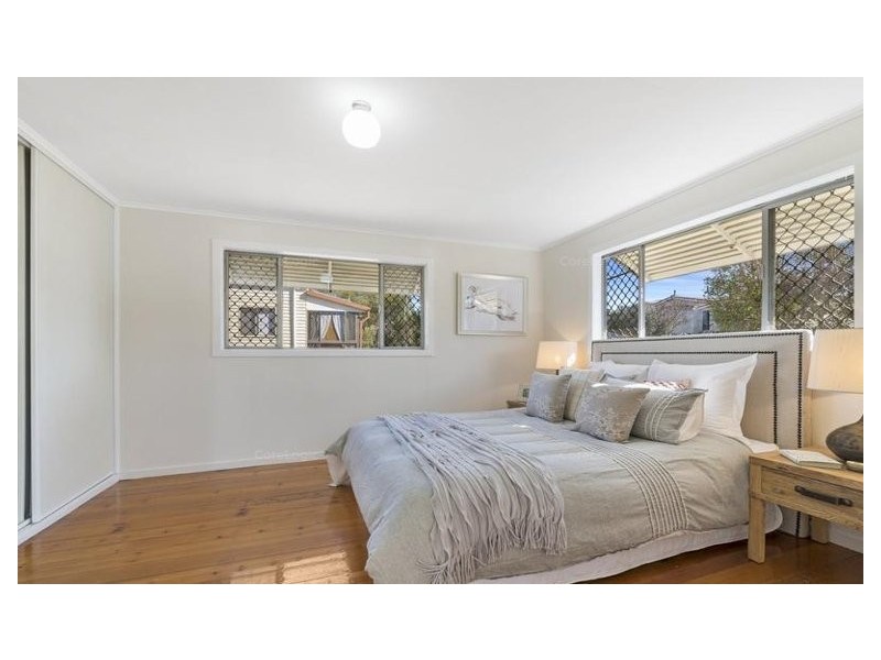 6 Vacy Street, Newtown QLD 4350