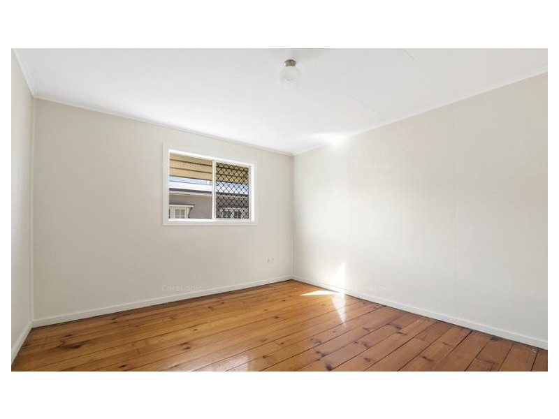 6 Vacy Street, Newtown QLD 4350