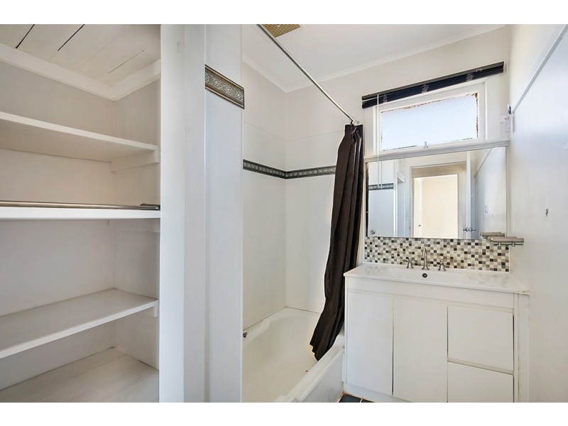 494 Stenner Street, Darling Heights QLD 4350