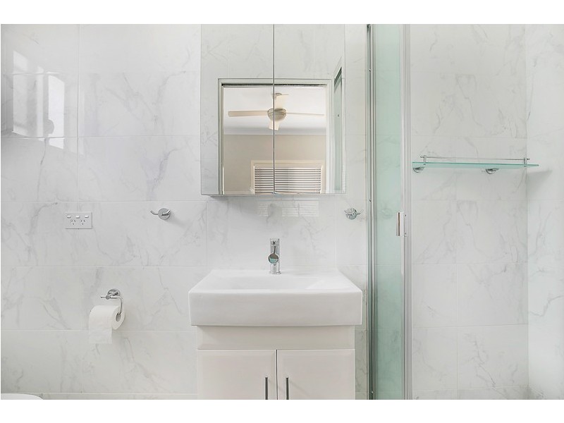 11 Buckland Street, Harristown QLD 4350