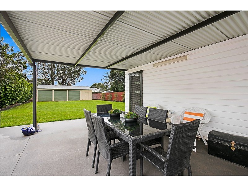11 Buckland Street, Harristown QLD 4350