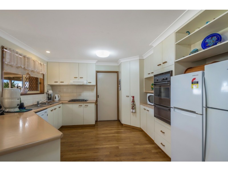 25 Riethmuller Street, Kearneys Spring QLD 4350