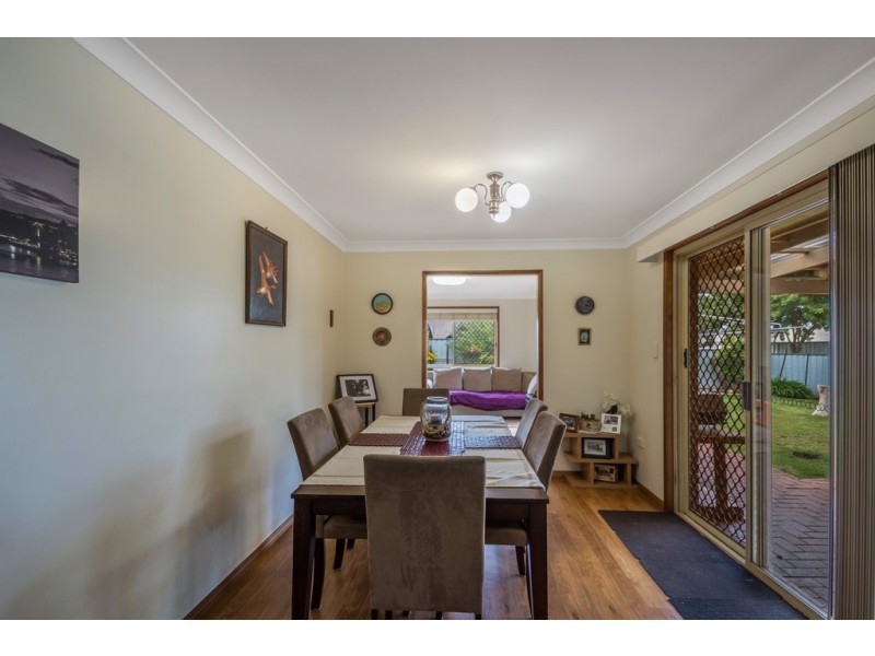 25 Riethmuller Street, Kearneys Spring QLD 4350
