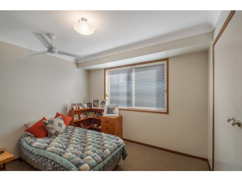 25 Riethmuller Street, Kearneys Spring QLD 4350