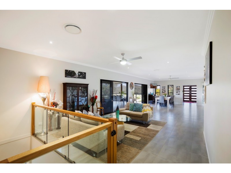 16 Fawngrove Drive, Glenvale QLD 4350