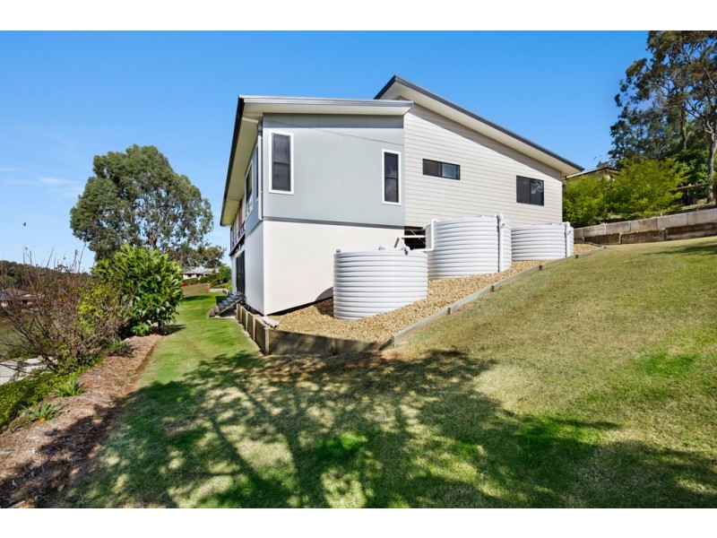 16 Fawngrove Drive, Glenvale QLD 4350