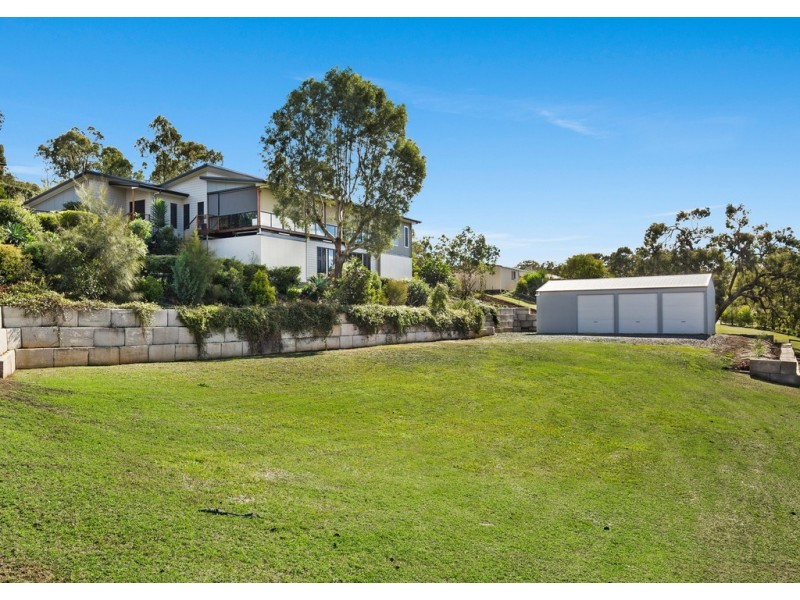 16 Fawngrove Drive, Glenvale QLD 4350