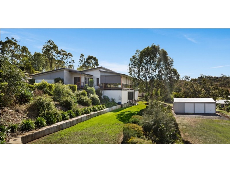 16 Fawngrove Drive, Glenvale QLD 4350