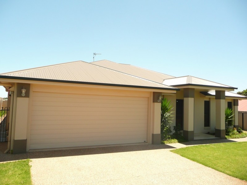 21 Calypso Crescent, Middle Ridge QLD 4350