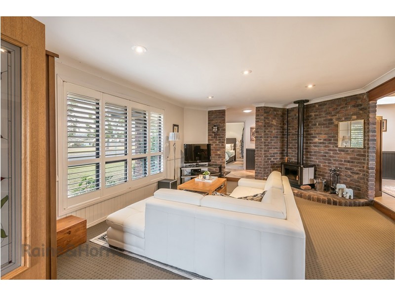 31 Smythe Street, Kearneys Spring QLD 4350
