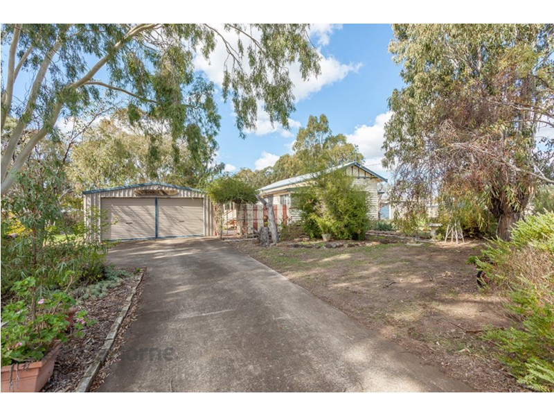3 Mason Street, Oakey QLD 4401
