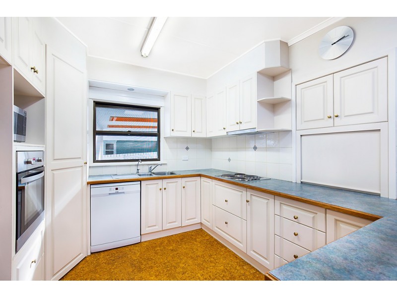 9 Roessler Street, Rangeville QLD 4350