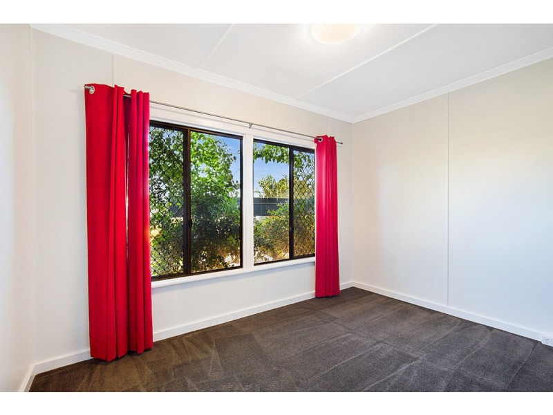 9 Roessler Street, Rangeville QLD 4350