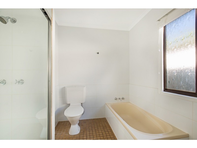 9 Roessler Street, Rangeville QLD 4350