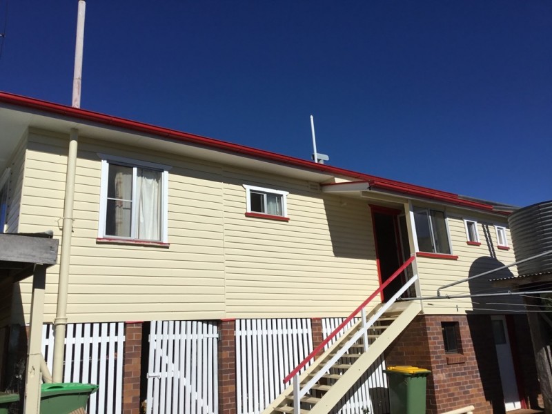 17 Avondale Street, Newtown QLD 4350