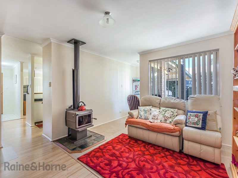 3 Emma Drive, Kearneys Spring QLD 4350