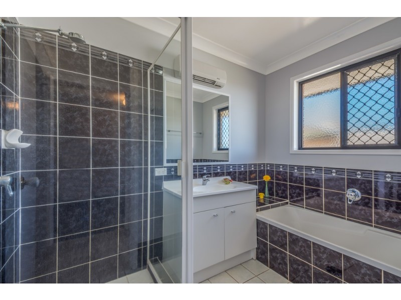 9 Melody Drive, Harristown QLD 4350