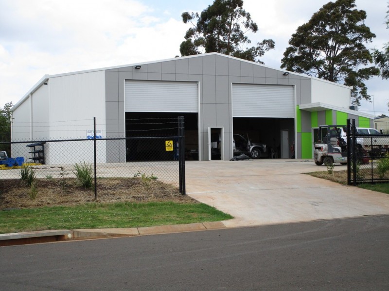 27 Croft Crescent, Harristown QLD 4350