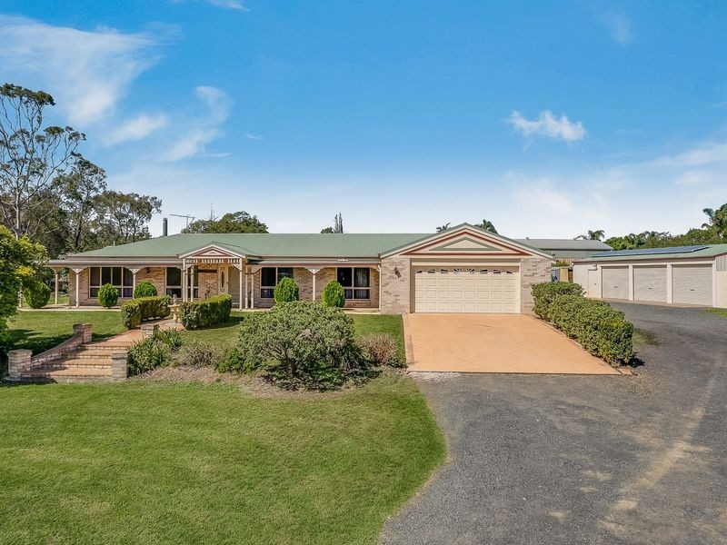 4 Brunswick Court, Glenvale QLD 4350