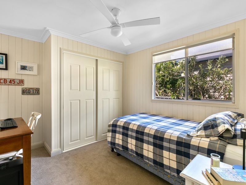 43 Anzac Avenue, Newtown QLD 4350