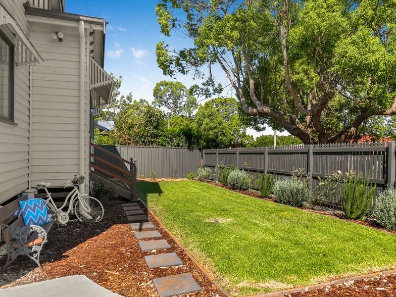 43 Anzac Avenue, Newtown QLD 4350