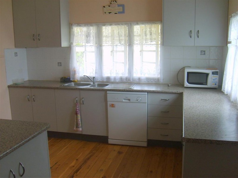 854 Upper Wheatvale Rd, Warwick QLD 4370