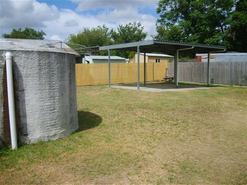 43 Wilga Ave, Warwick QLD 4370